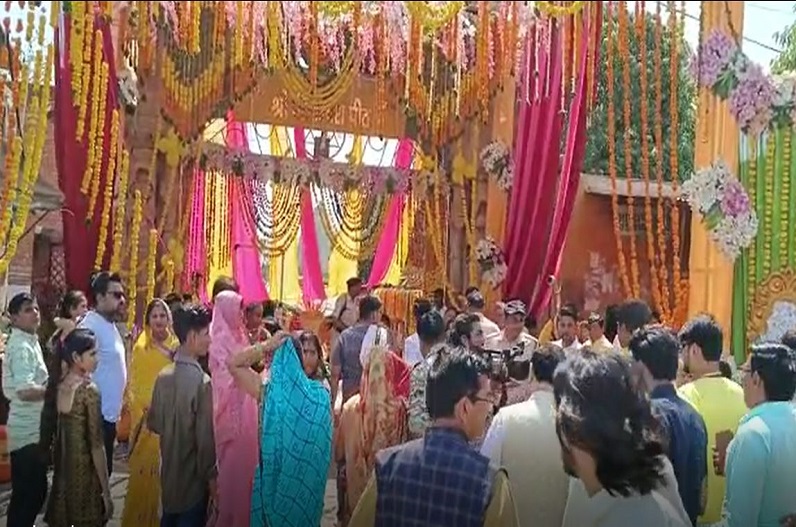 Mata's court decorated like a bride on the appearance festival of Goddess Pitambara