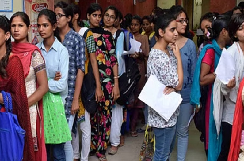 छत्तीसगढ़ के कॉलेजों में प्रवेश लेने की उम्र का बंधन समाप्त, बढ़ रही अध्ययन-अध्यापन की सुविधा…