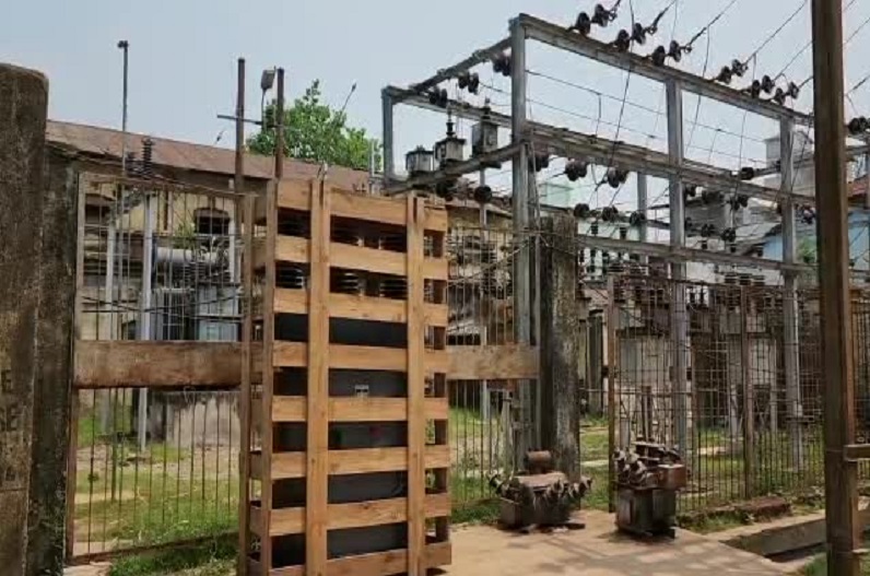 Delay in construction of 14 substations is causing problems