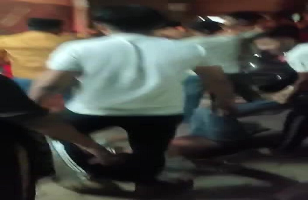 Youth brutally beaten up in a dispute over being hit by a tempo