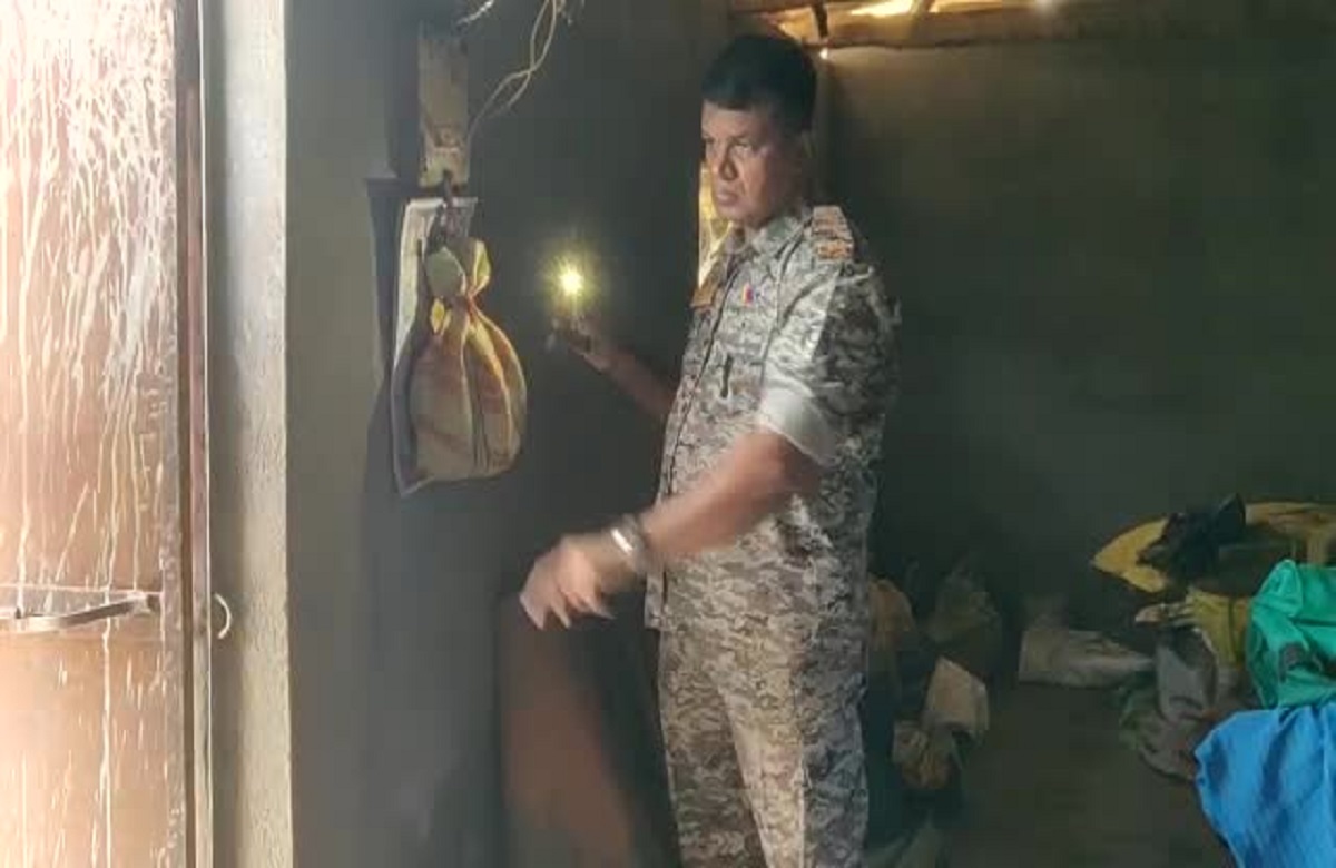 Kanker news: खेत की लाड़ी में चैन की नींद ले रहा था किसान, हुआ कुछ ऐसा कि जानकर खड़े हो जाएंगे आपके रोंगटे