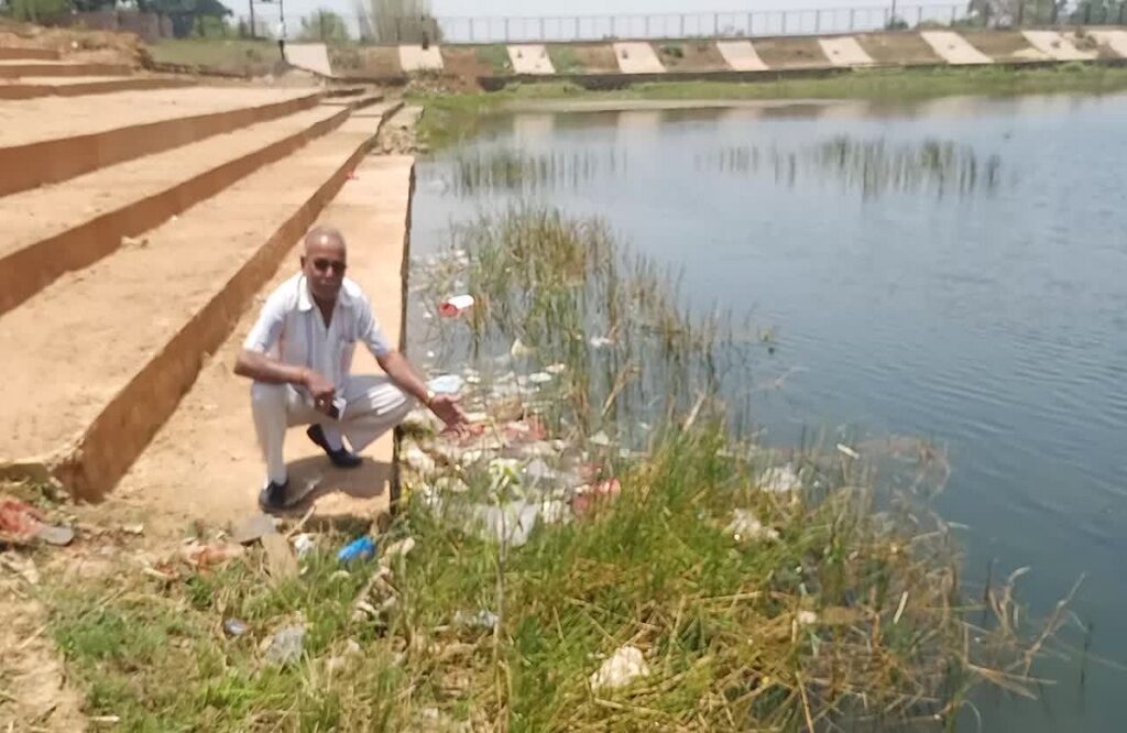 Balrampur's Mahamaya pond succumbed to negligence