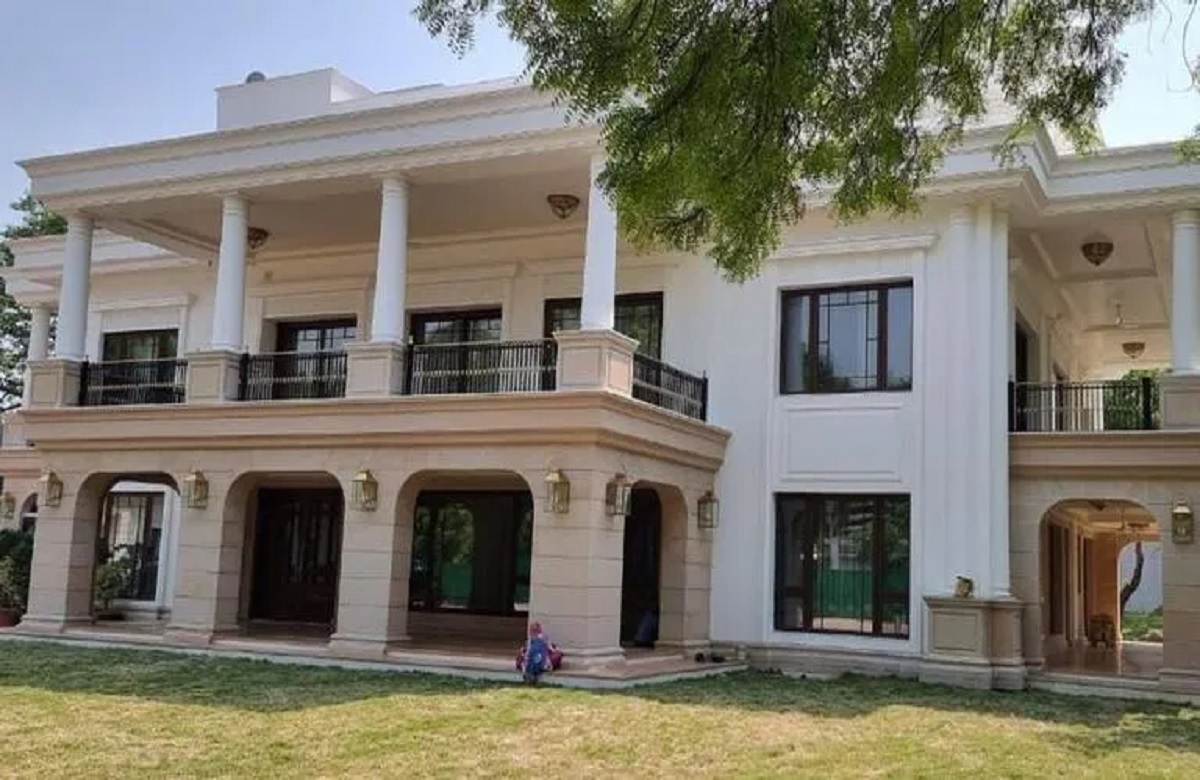 केजरीवाल के ‘शीशमहल’ के लिए इस महाठग ने भेजे थे पैसे, एलजी को खत लिखकर किया नया दावा, कहा ‘जमा कर दूंगा बिल’