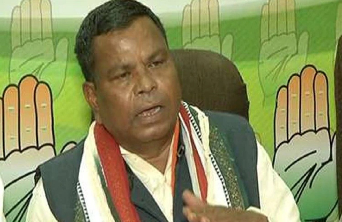 ओम माथुर पर बरसे मंत्री कवासी लखमा, कहा ‘उन्हें खुद रमन, बृजमोहन पर भरोसा नहीं, RSS का राज नहीं चलेगा’