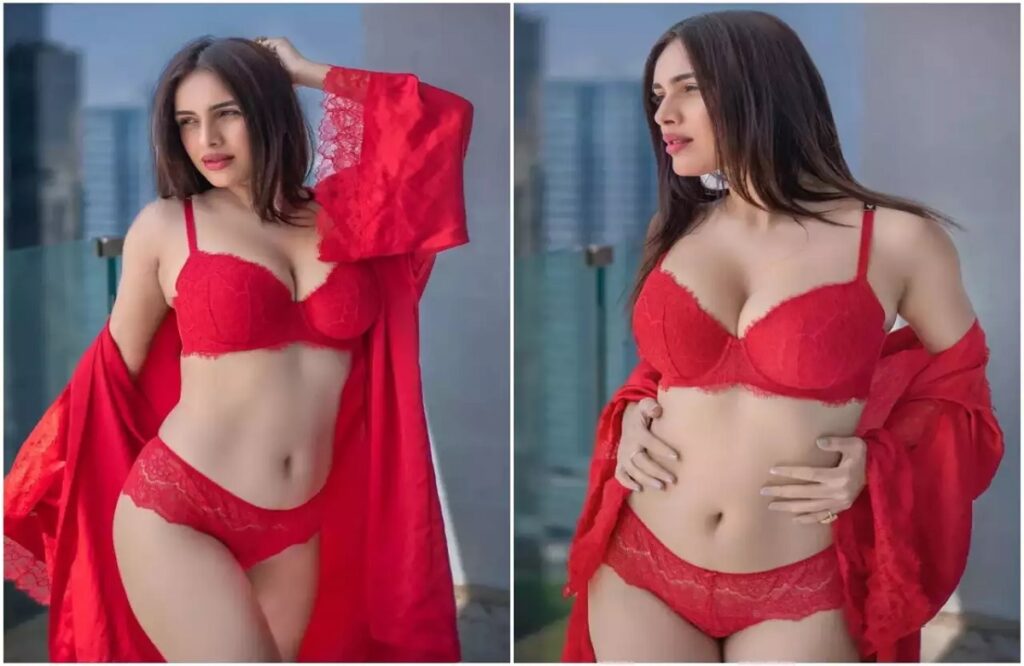 Neha Malik New Sexy Video
