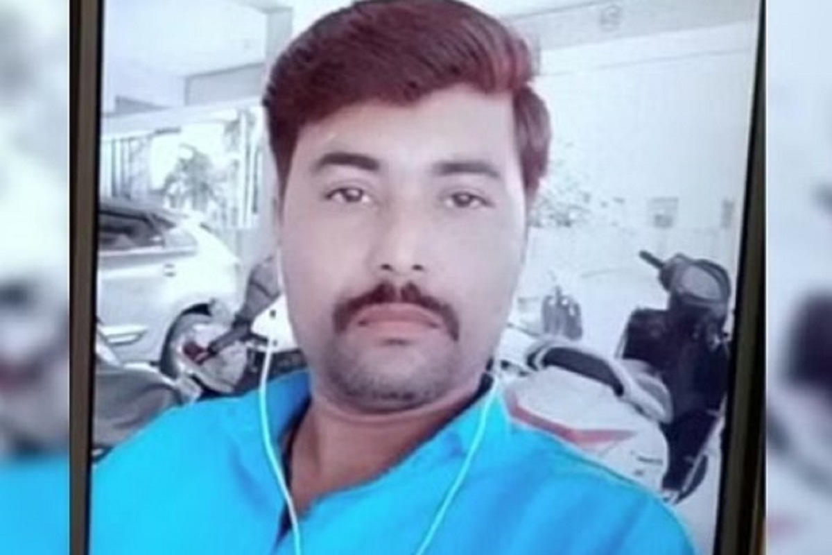 धर्म बदलने का दबाव बना रही थी प्रेमिका, मना करने पर इस चीज का करने लगी डिमांड, तंग आकर युवक ने…