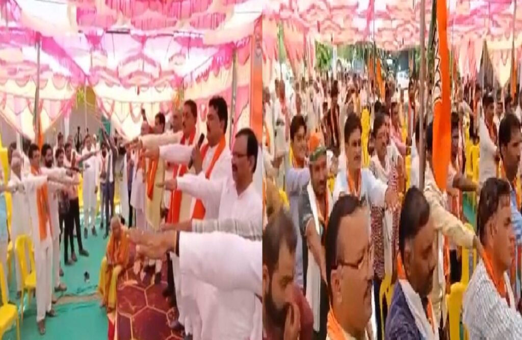 कृषि मंत्री कमल पटेल ने कार्यकर्ताओं को दिलाई भोलेनाथ की शपथ