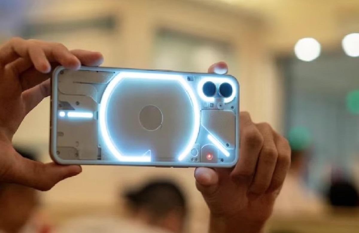 लॉन्च से पहले लीक हुए Nothing Phone 2 के फीचर्स, जल्द होगी मार्केट में एंट्री