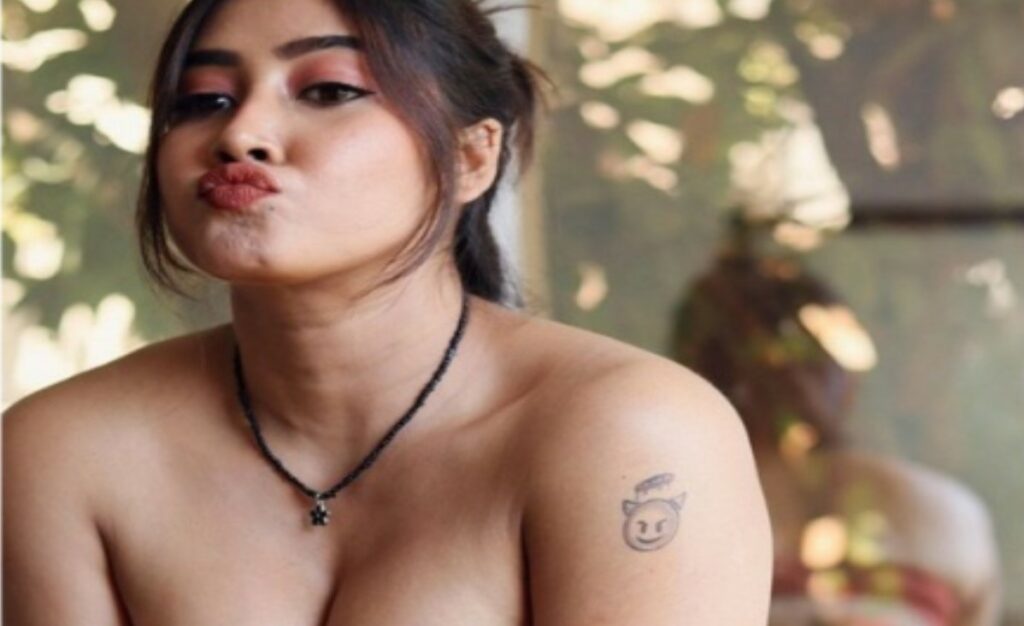 Sofia Ansari New Sexy Hot Video