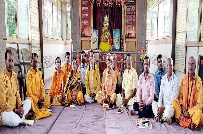 Youth camp of Gayatri family in Raipur from 8th May