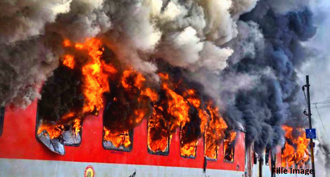 Fire in Garib Rath Express