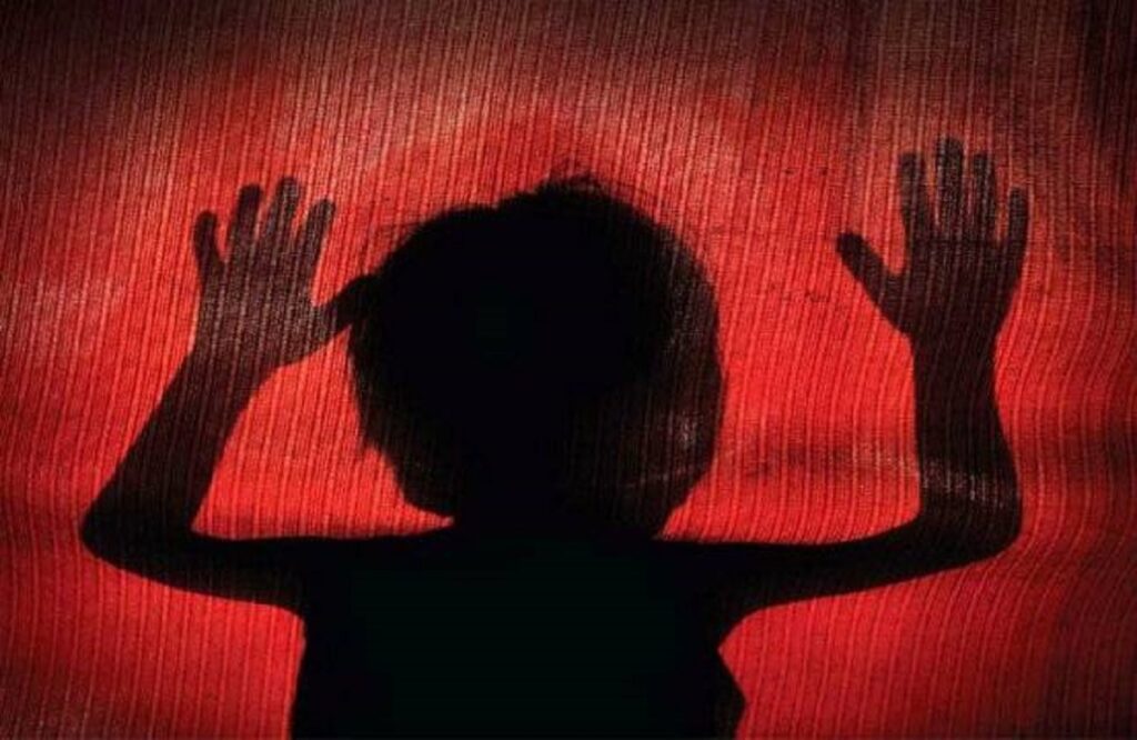 Father strangles his 7-year-old son to death