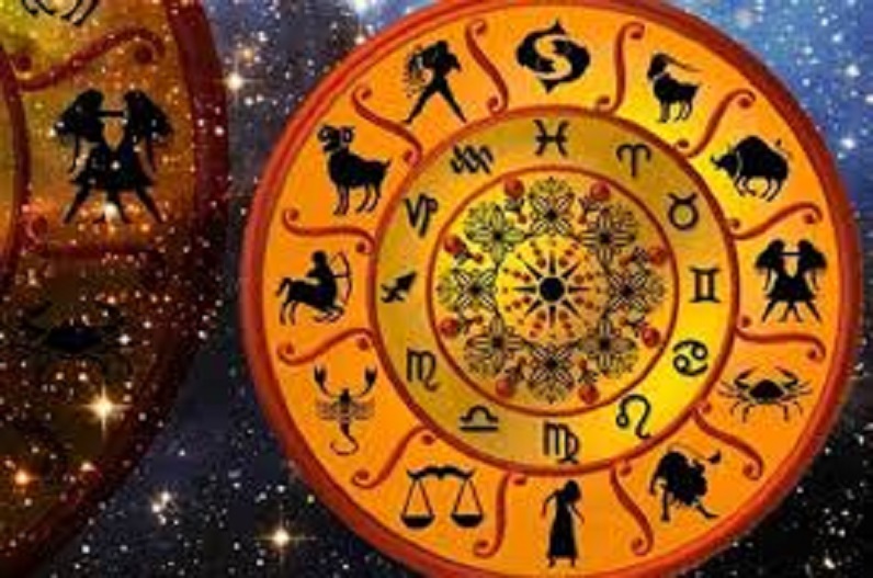 These 4 zodiac signs will earn money and rich on Saptagrahi Yoga
