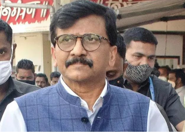 भाजपा मगरमच्छ या अजगर की तरह, अपने साथ वालों को ही निगल लेती है, शिवसेना नेता का बड़ा बयान