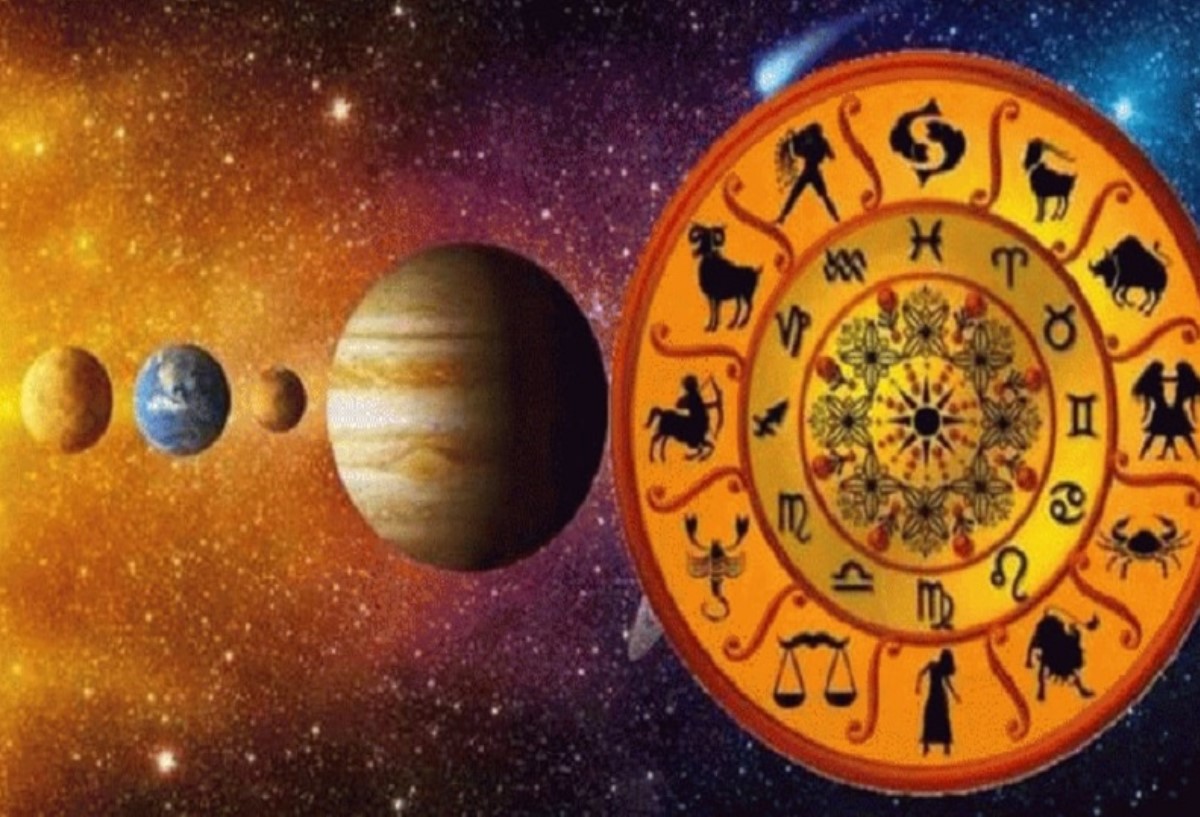 Surya Grahan/Rashi Parivartan : इन राशियों के लिए शुभ रहेगा सूर्य ग्रहण, जातकों की चमक उठेगी किस्मत, बन रहा धन योग