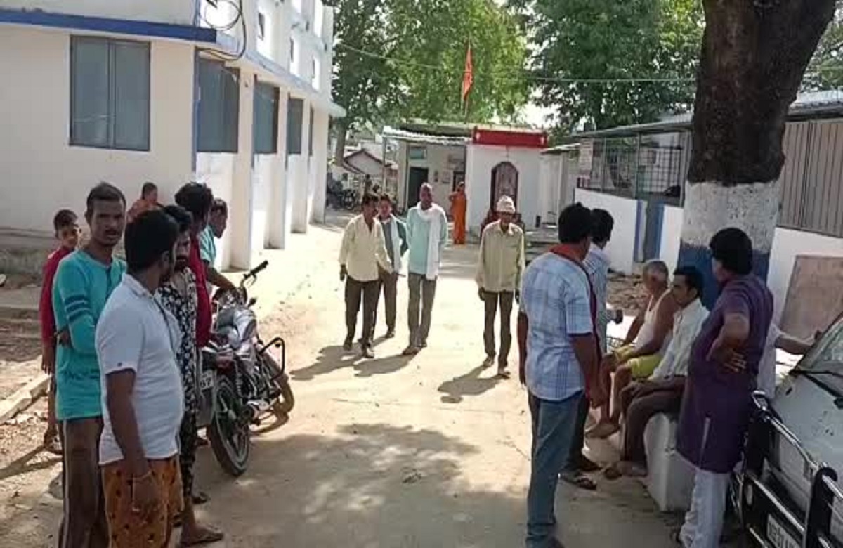 Seoni news: पूर्व सरपंच के पुत्र ने वृद्ध महिला के साथ की ऐसी हरकत, पति और बेटे को भी मारा, फिर…