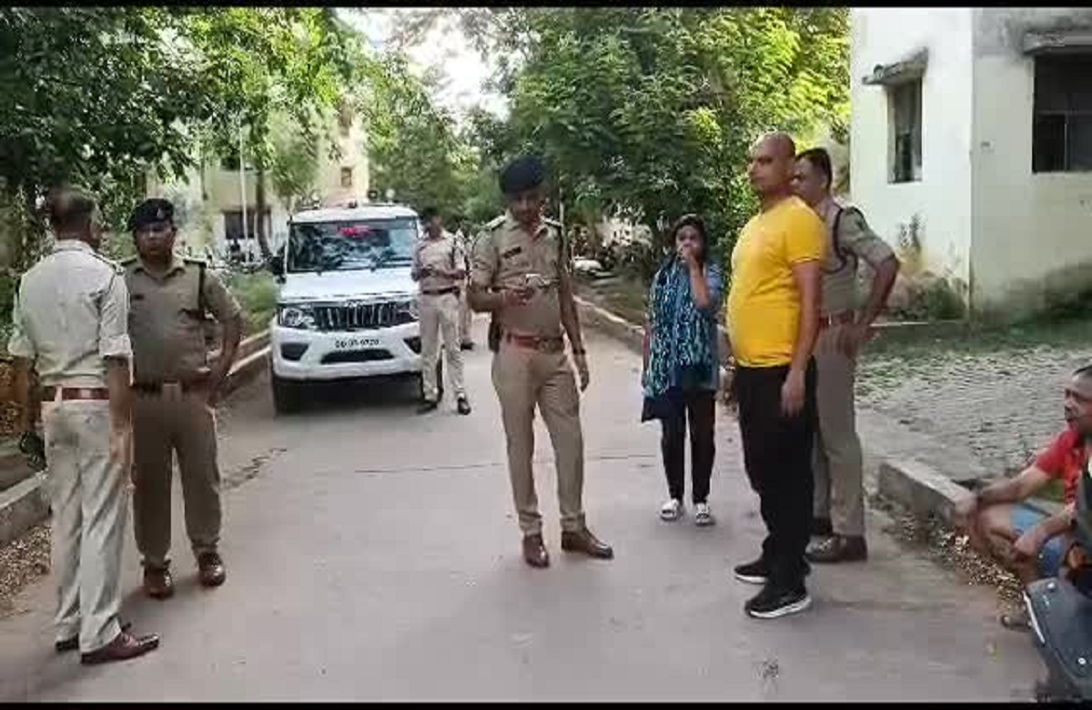 Bhilai News: लोगों को ऐसे झांसे देकर जाल में फंसाती थी महिला, फिर दोस्तों के साथ मिलकर ऐंठती थी पैसे