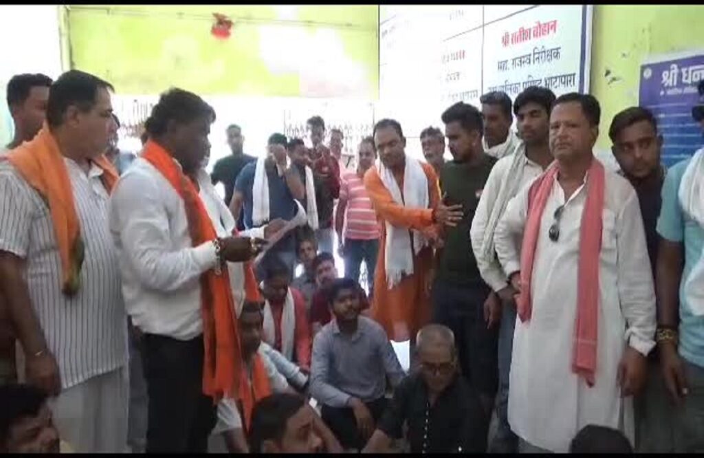 BJP councilor's attack on the filth-clutter and water crisis in the city