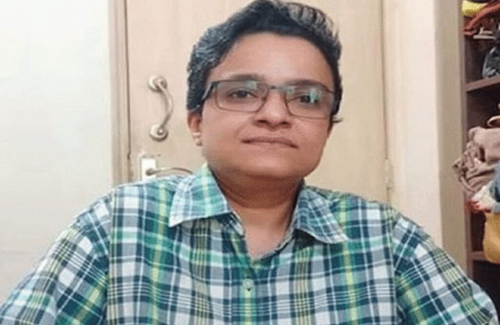 Ex CM's daughter decides to sex change