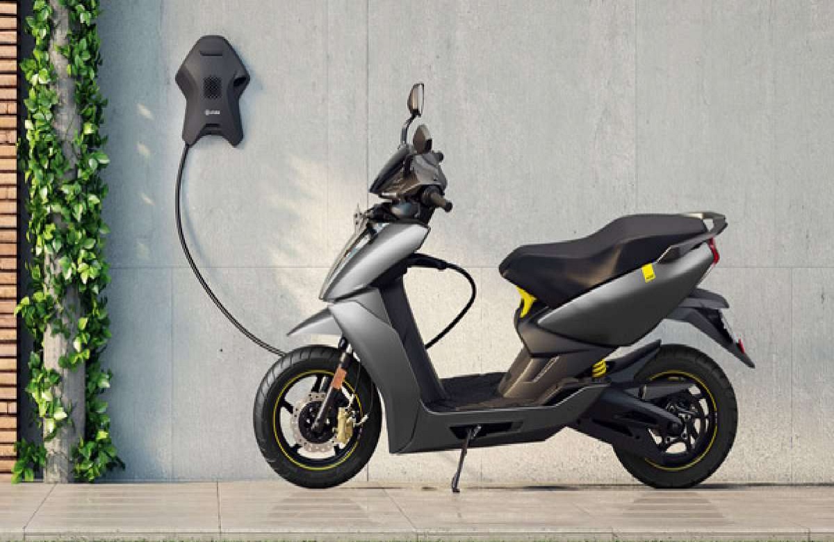 Ather ने लॉन्च किया अपना दमदार इलेक्ट्रिक स्कूटर, Ola S1 को देगा टक्कर, सिंगल चार्ज में मिलेगी दमदार रेंज