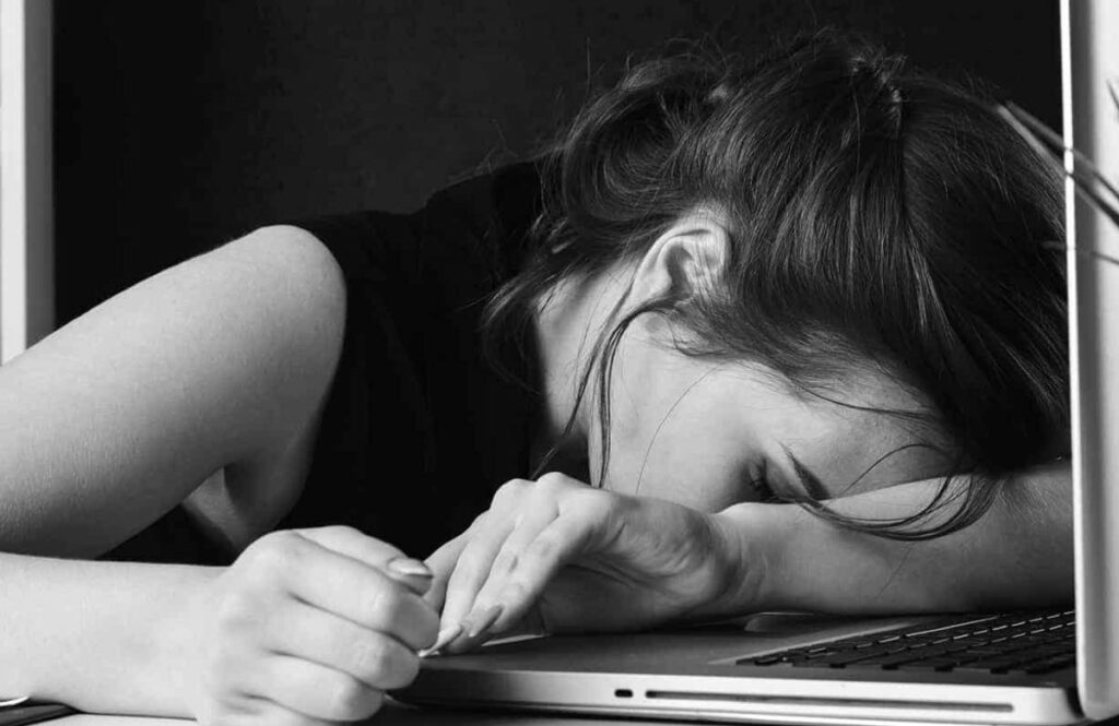 Avoid Sleep During Work