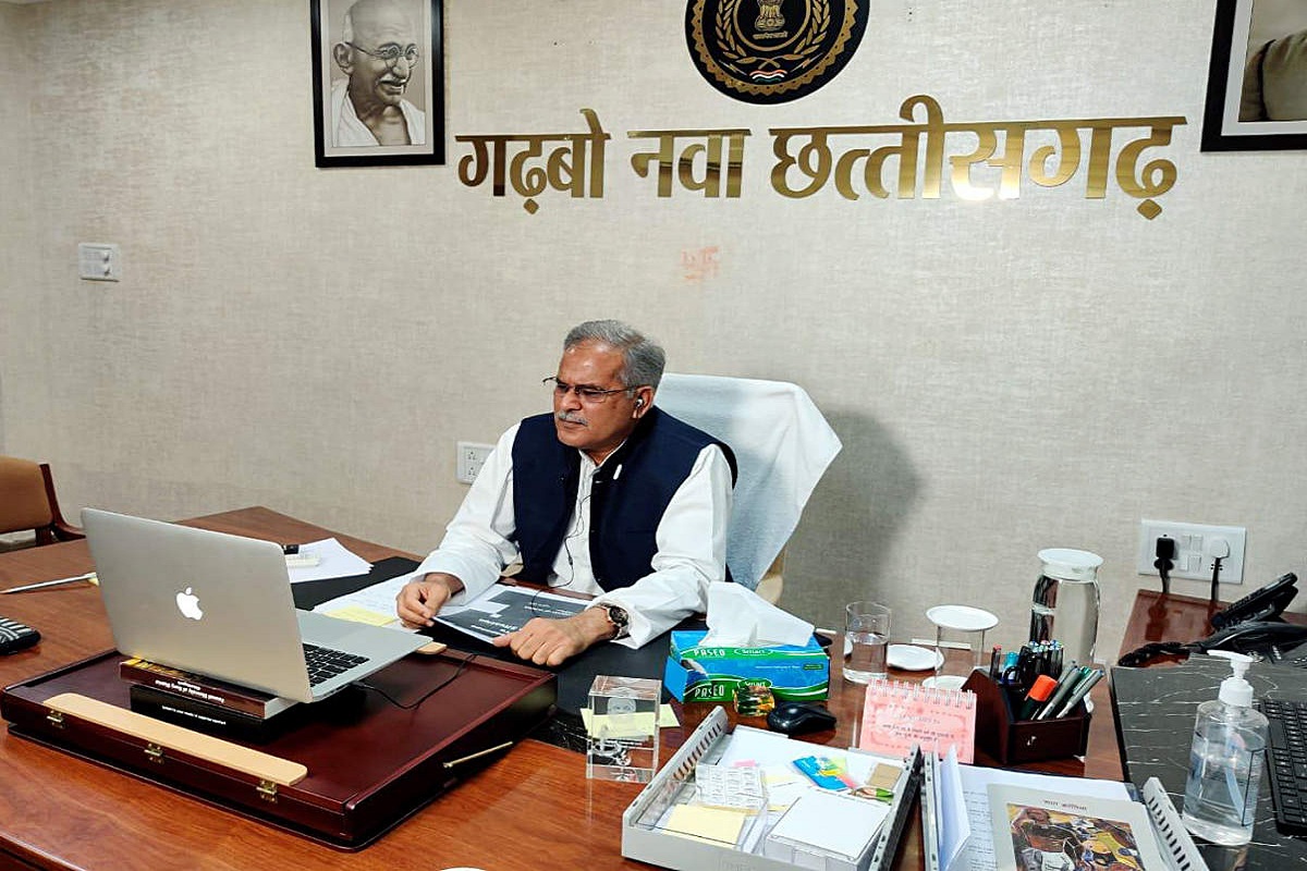रायपुर: मुख्यमंत्री निवास में कांग्रेस की कोर कमेटी की बैठक शुरू, सीएम, प्रदेश प्रभारी समेत आला नेता मौजूद