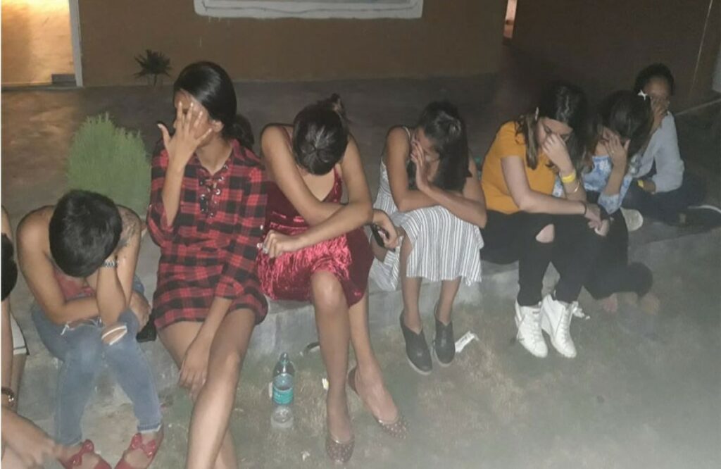 Daru Party in Resort?