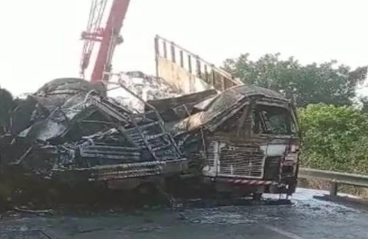 Horrific road accident in Mahasamund of Chhattisgarh