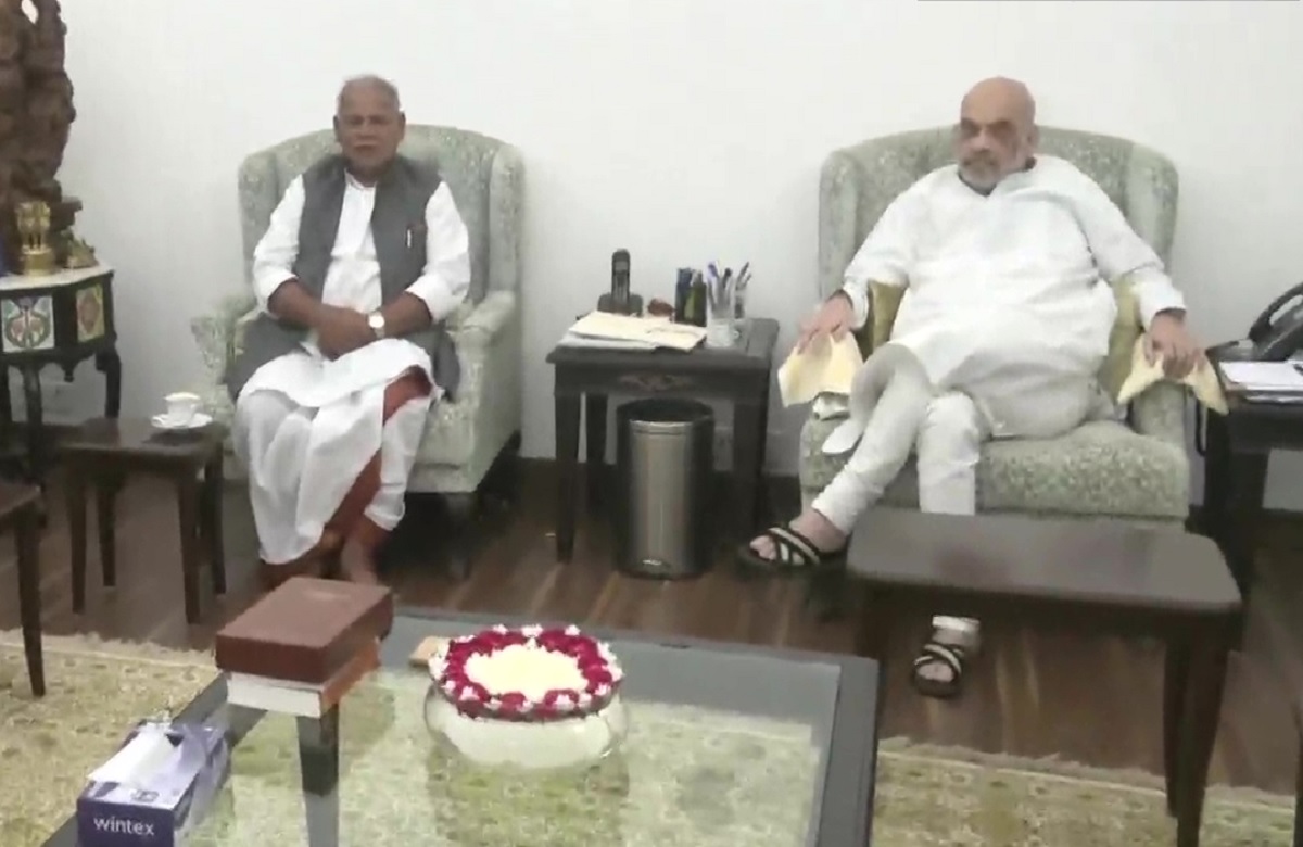 बिहार में बगावत की बू.. ‘हम’ नेता जीतनराम मांझी ने बेटे संतोष समेत की अमित शाह से दिल्ली में मुलाकात