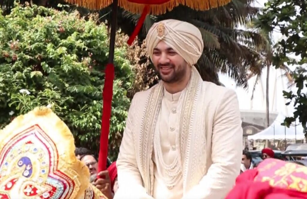 Karan Deol-Drisha Wedding Photos