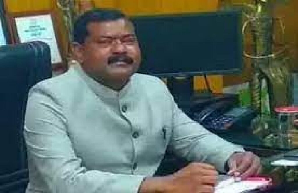 former IAS Neelkanth Tekam