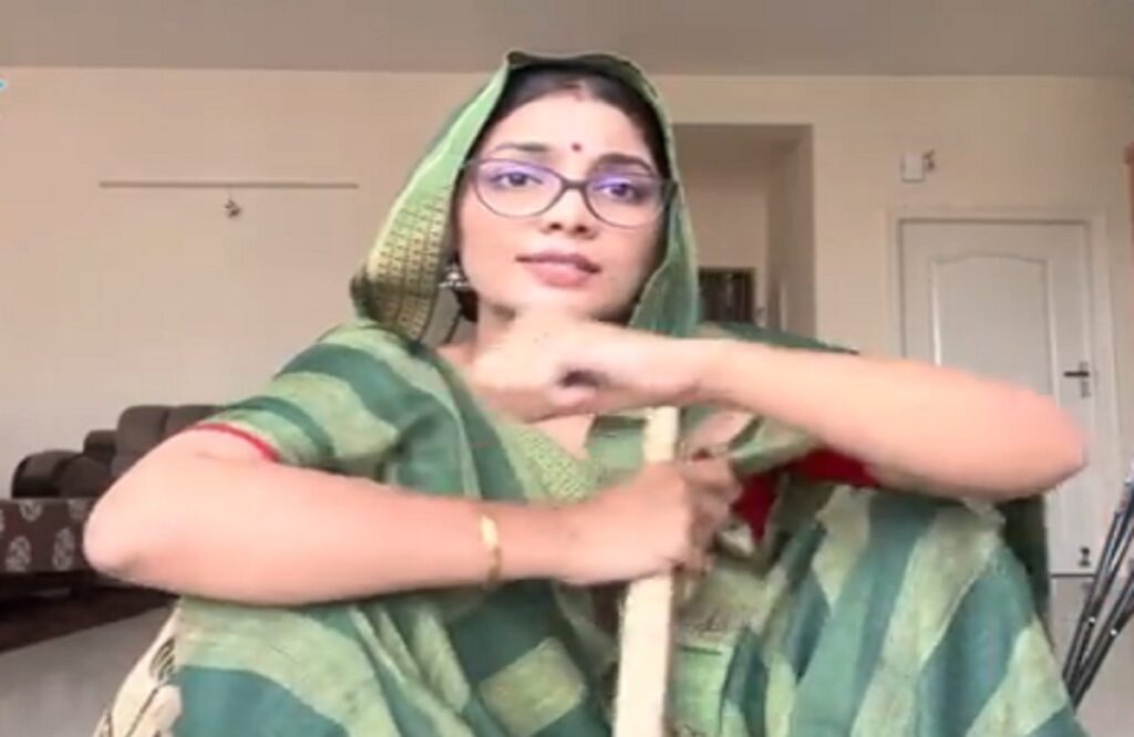 Neha Singh Rathore New Song on Modi Sarkar