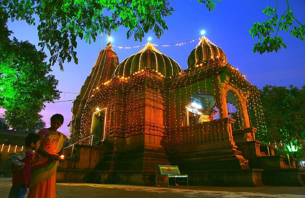 सिर्फ अयोध्या नही देश के इन जगहों पर भी है श्रीराम के विराट मंदिर, आप भी कर सकते है मर्यादा पुरुषोत्तम के साक्षात दर्शन..
