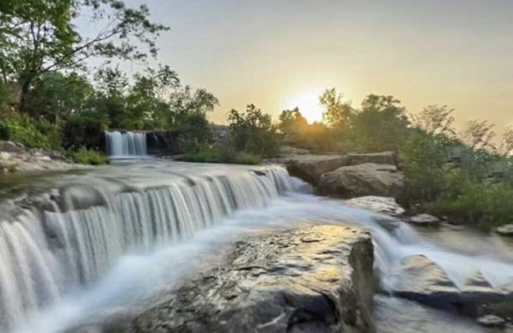 Ban imposed on Libra Waterfall