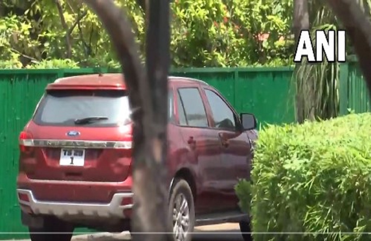 केंद्रीय मंत्री के घर पहुंचे किसान नेता राकेश टिकैत, पूर्व अध्यक्ष बृजभूषण की गिरफ्तारी की कर सकते हैं मांग!