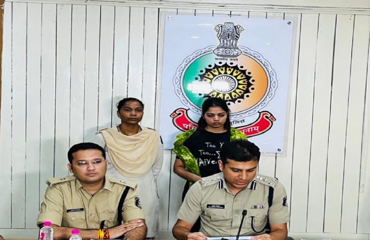 वनरक्षक में भर्ती के लिए श्वेता देवांगन ने 3 युवकों से ऐंठे थे इतने लाख रुपए, वायरल वीडियो ने खोल दी पोल