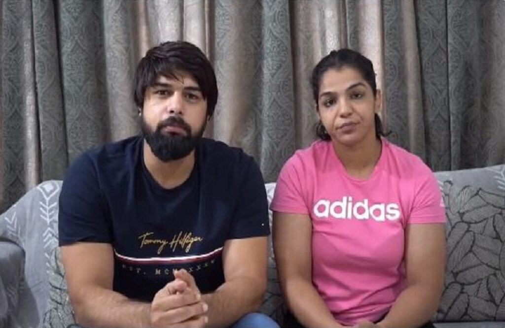 Wrestler Sakshi Malik released video with husband Satyavrat Kadian