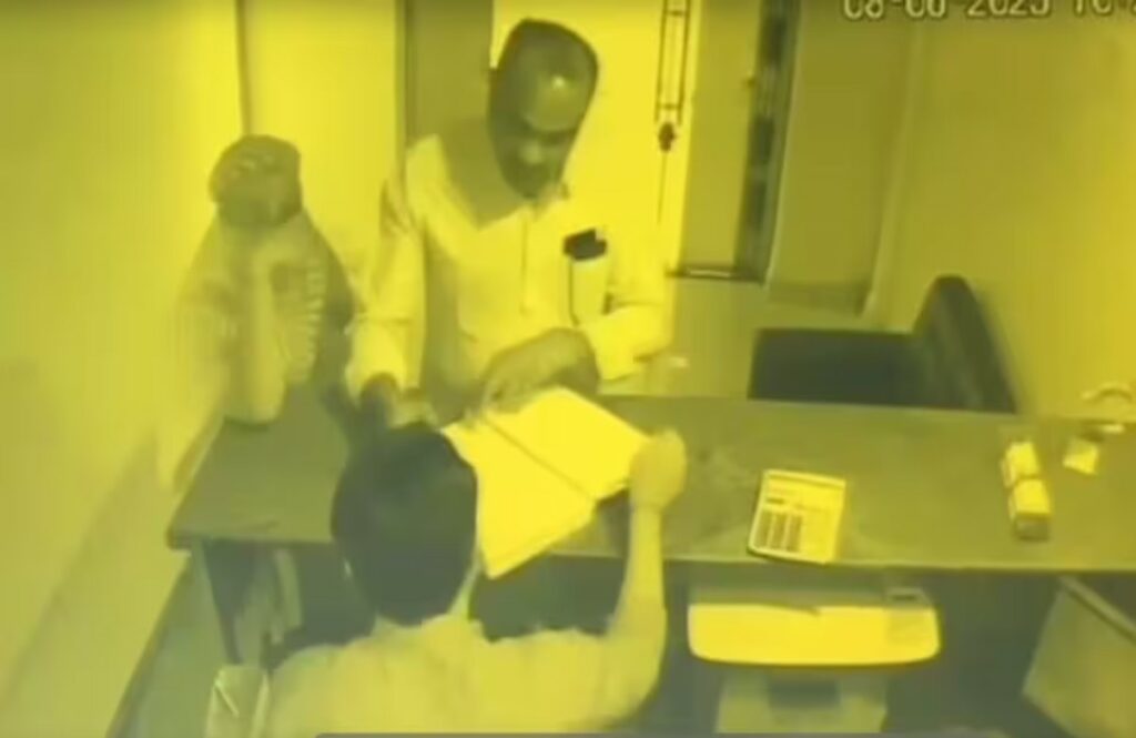 MLA Bhupat Bhayani Caught with Girl in OYO Room