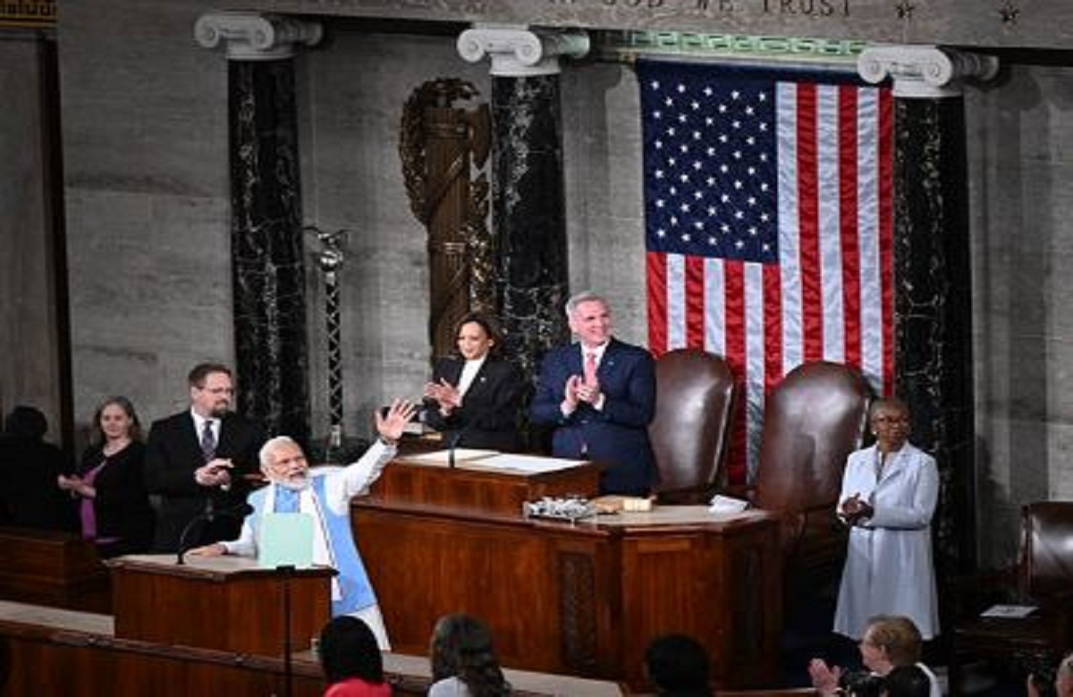 भारत में हथियारों की बिक्री में तेजी लाने के लिए विधेयक पेश, अमेरिकी सीनेट में दिखा पीएम मोदी के दौरे का असर