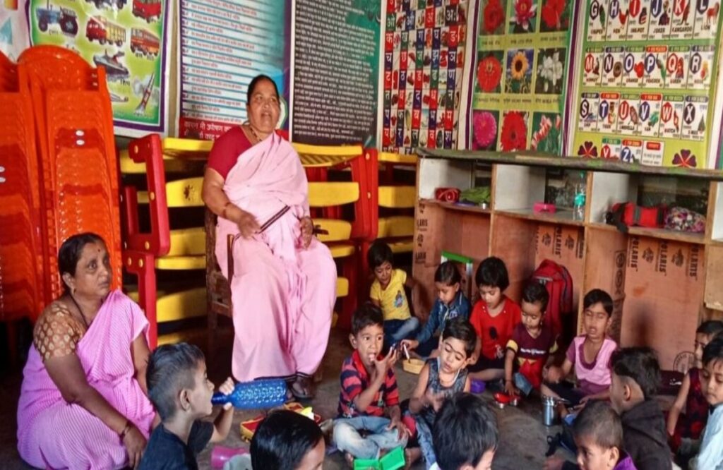 anganwadi worker salary in madhya pradesh