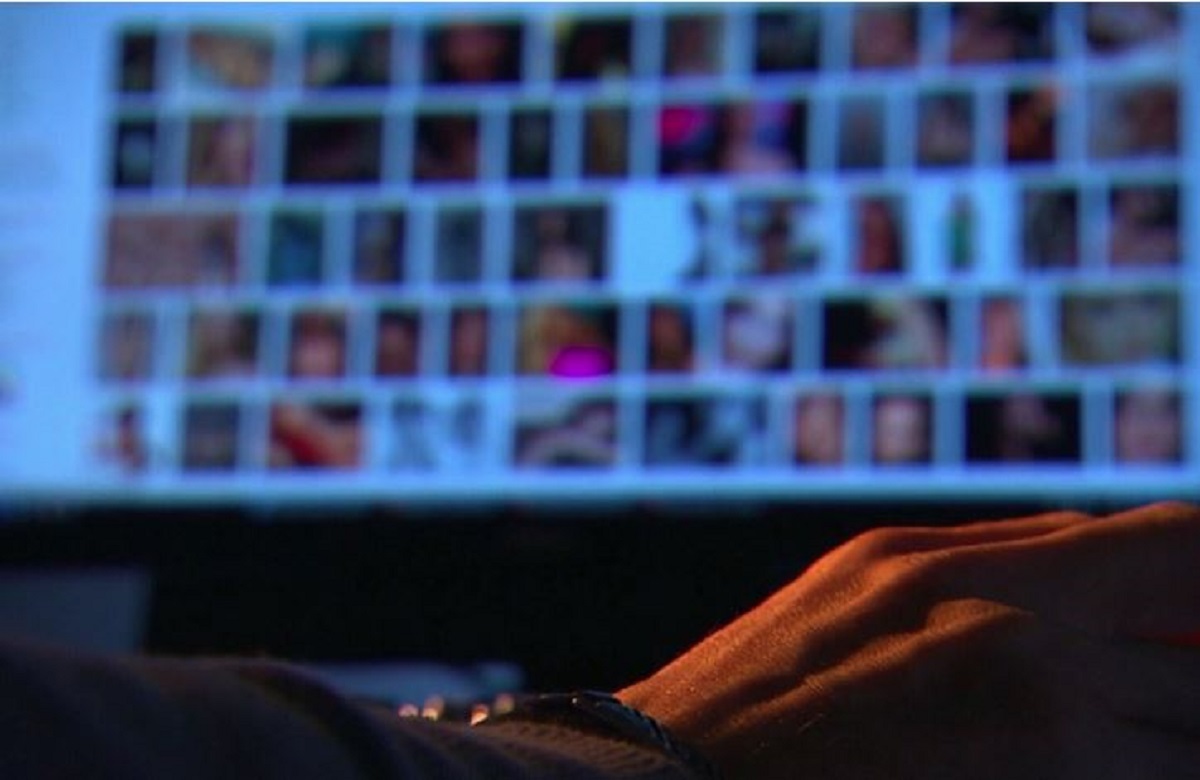 भारत के छात्रों का यौन शोषण कर रहा था विदेशी टीचर, 1 लाख 20 हजार बच्चों की अश्लील तस्वीरें बरामद