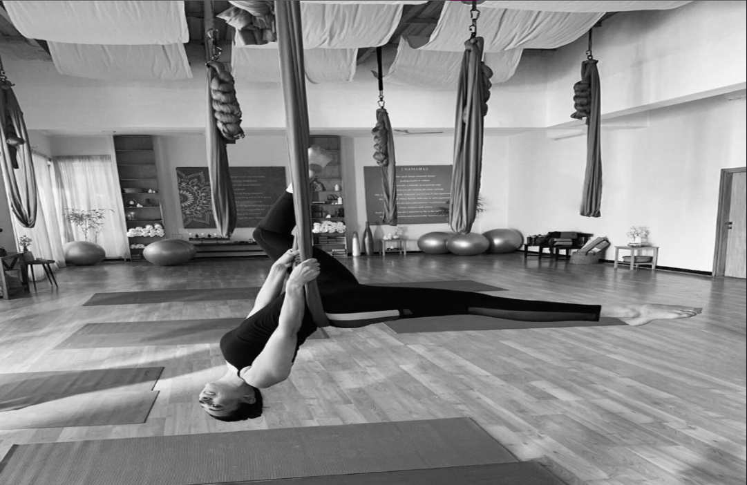 Actress Karisma Kapoor did yoga on International Yoga Day