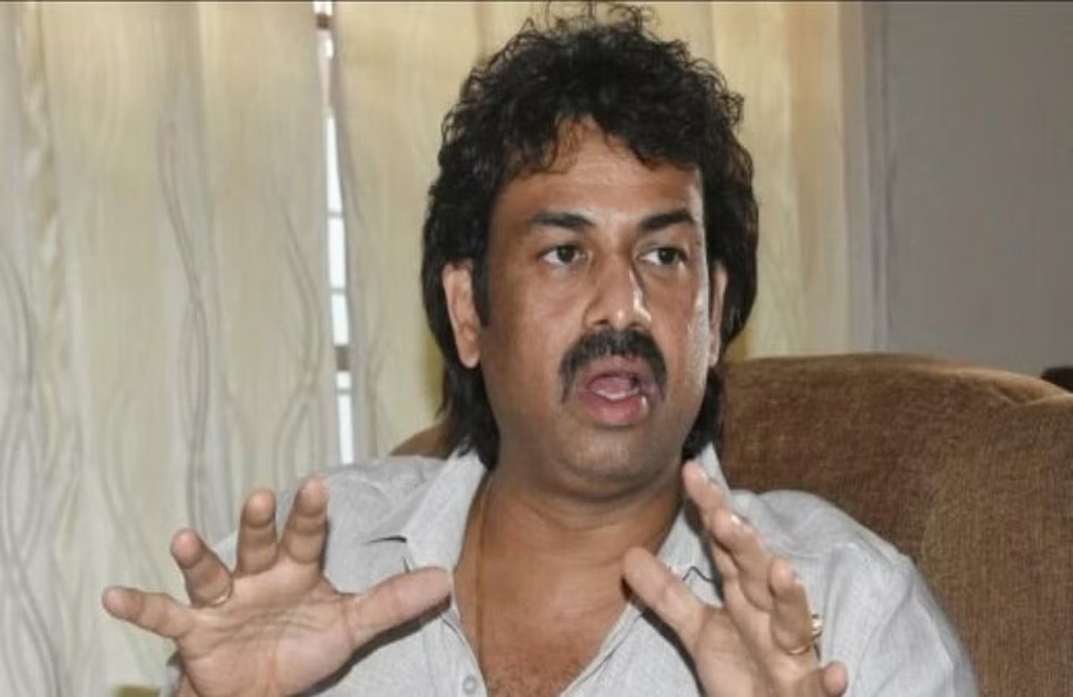 कर्नाटक के शिक्षा मंत्री ने की पाठ्यपुस्तक संशोधन की घोषणा, के.बी. हेडगेवार का हटाया गया पाठ्यक्रम