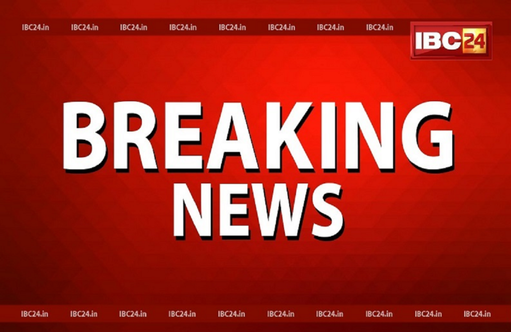 Picketing in Sadar Bazar, youth absconded with four gold chains