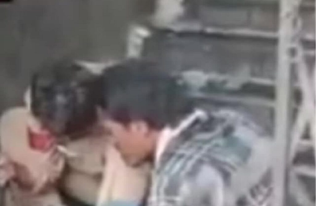 Drunk policeman's video from Seoni goes viral