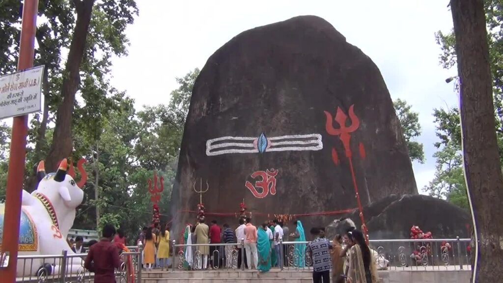 World's largest natural Shivling Bhuteshwar Nath