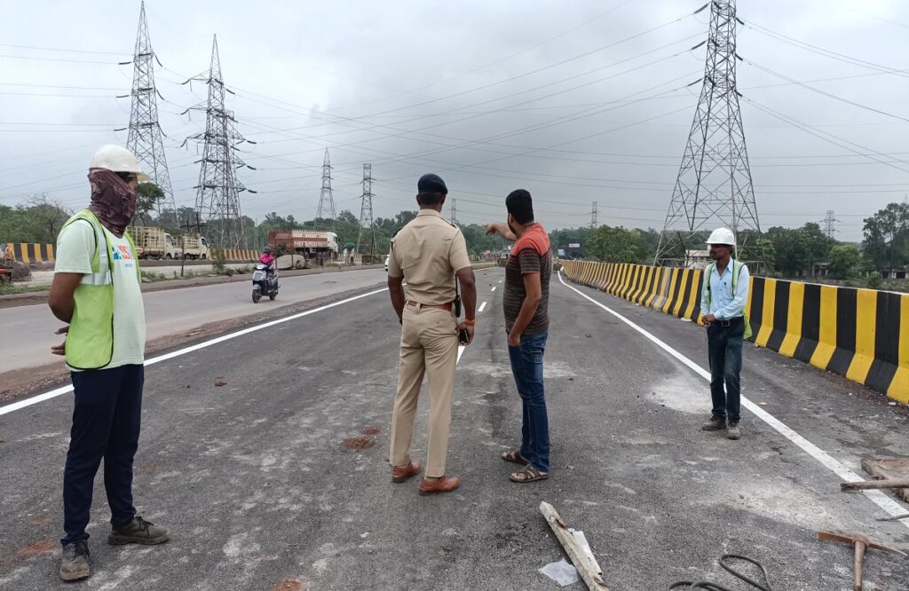 Movement on the service lane and railway pool going from Raipur to Durg starts from today