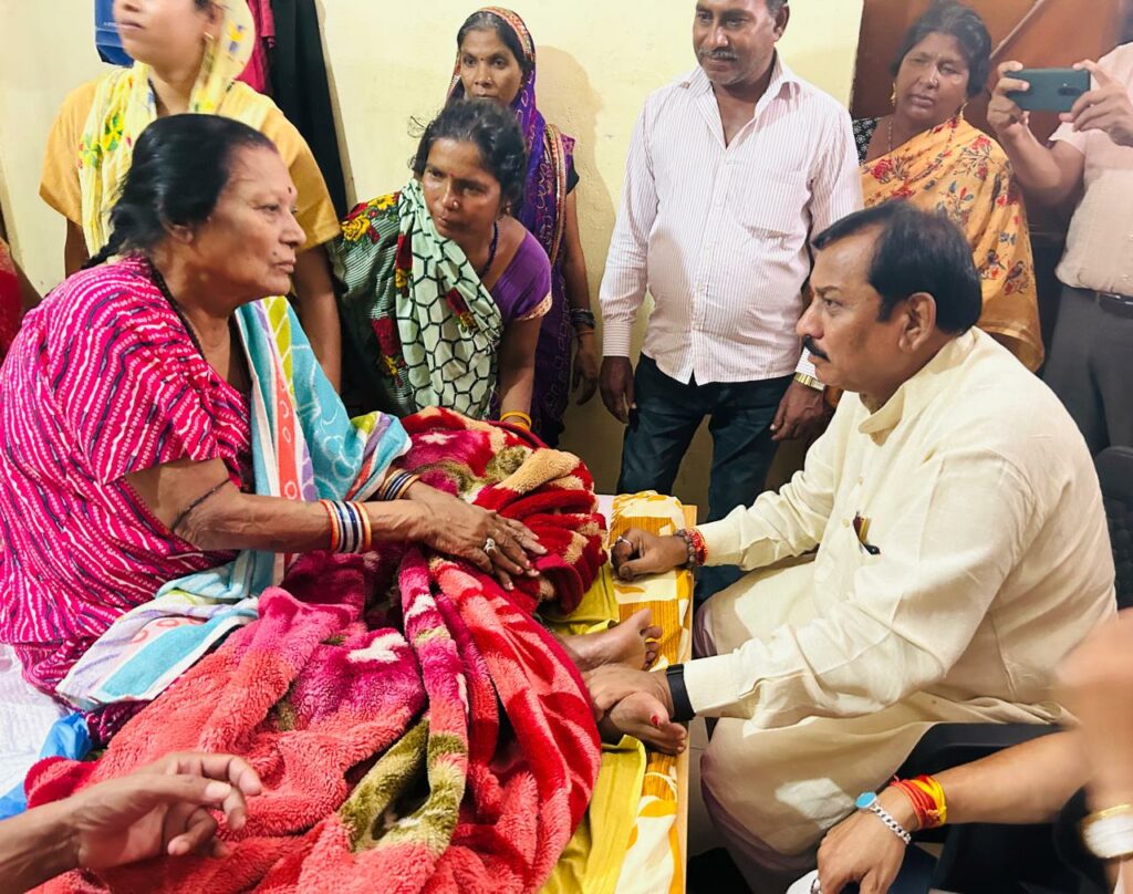 Pandwani singer Teejan Bai's health deteriorated