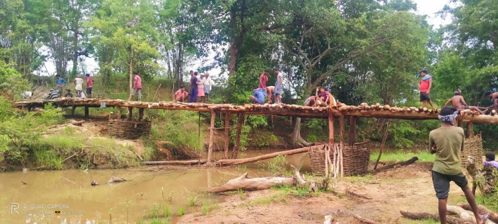 Temporary bridge washed away due to rain in Pakhanjoor
