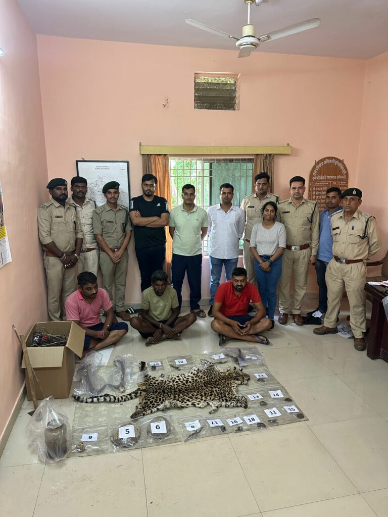 39 smugglers arrested for buying and selling wildlife in Bijapur